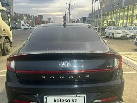 Hyundai Sonata 2020 года за 12 500 000 тг. в Астана – фото 5