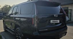Cadillac Escalade 2021 года за 51 500 000 тг. в Алматы – фото 3