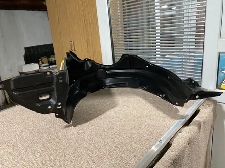 Передний подкрыльник — Toyota Yaris NCP91 2005-2011 седан за 5 500 тг. в Алматы – фото 6