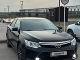 Toyota Camry 2017 года за 12 200 000 тг. в Павлодар – фото 2