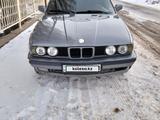 BMW 520 1991 года за 1 350 000 тг. в Бауыржана Момышулы