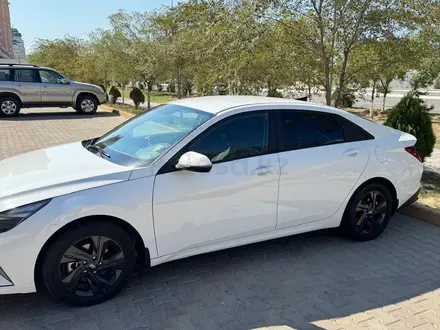 Hyundai Elantra 2021 года за 8 500 000 тг. в Актау – фото 3