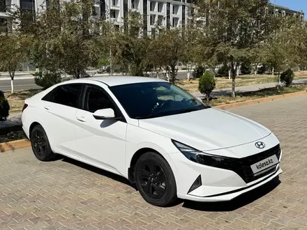 Hyundai Elantra 2021 года за 8 500 000 тг. в Актау