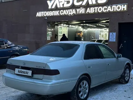 Toyota Camry 2001 года за 3 300 000 тг. в Астана – фото 5