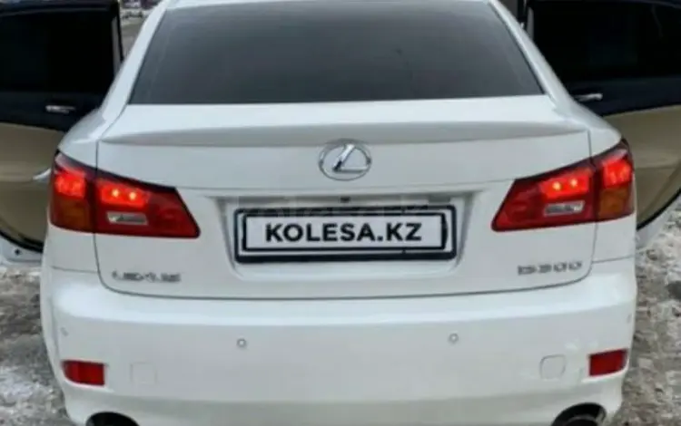 Lexus is 250 за 30 000 тг. в Алматы