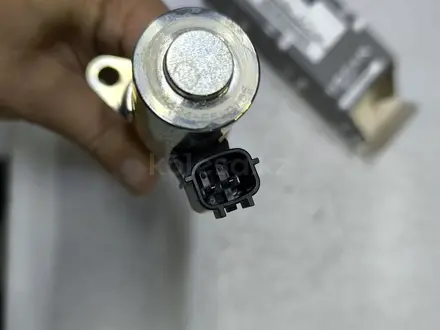 Клапан VVT i датчик фаз распредвала Nissan Infiniti за 95 000 тг. в Алматы – фото 2