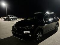 Toyota RAV4 2018 года за 9 500 000 тг. в Актау