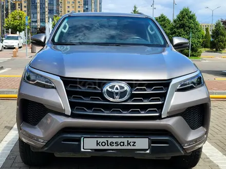 Toyota Fortuner 2022 года за 22 000 000 тг. в Алматы – фото 6