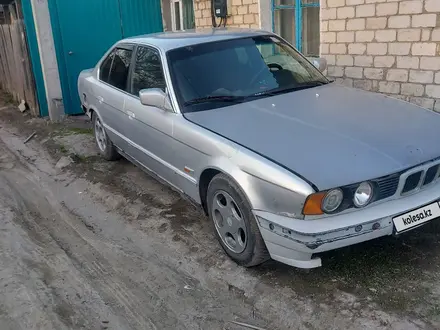 BMW 525 1990 года за 1 554 485 тг. в Семей