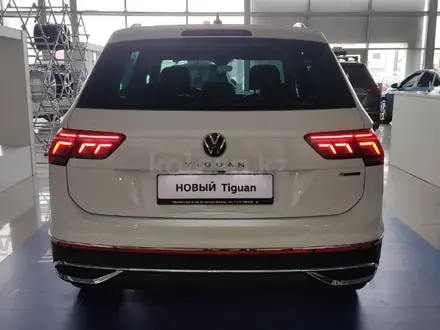 Volkswagen Tiguan Status 2.0 2022 года за 22 889 000 тг. в Караганда – фото 18