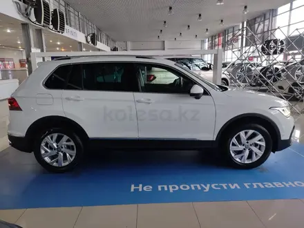 Volkswagen Tiguan Status 2.0 2022 года за 22 889 000 тг. в Караганда – фото 6