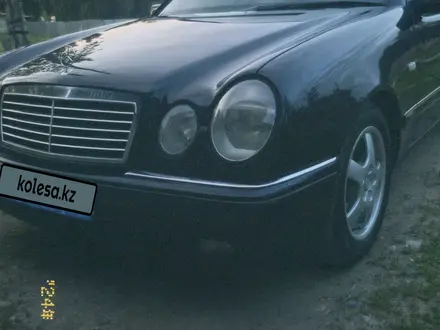 Mercedes-Benz E 230 1996 годаүшін3 850 000 тг. в Алматы