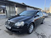 Volkswagen Jetta 2006 годаүшін2 800 000 тг. в Алматы