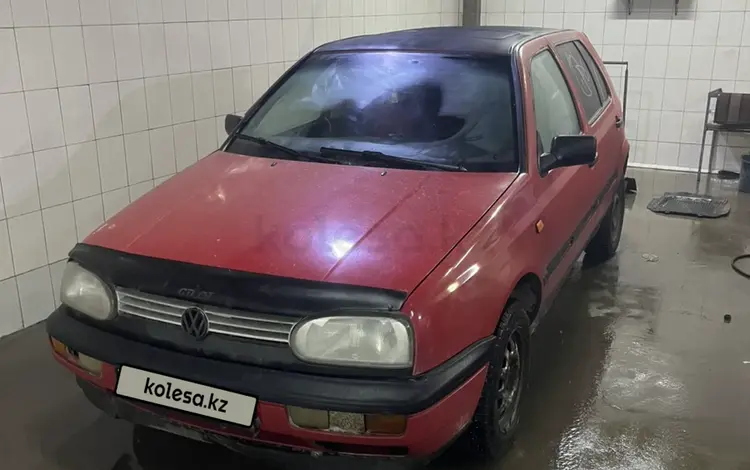 Volkswagen Golf 1994 года за 700 000 тг. в Астана