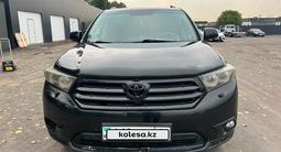 Toyota Highlander 2013 годаүшін9 980 700 тг. в Алматы – фото 2