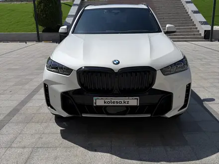 BMW X5 2025 года за 65 000 000 тг. в Шымкент – фото 5