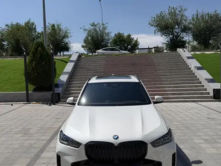 BMW X5 2025 года за 65 000 000 тг. в Шымкент – фото 6