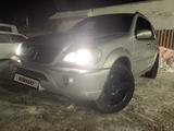 Mercedes-Benz ML 55 AMG 2002 годаүшін8 000 000 тг. в Костанай – фото 5