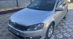 Volkswagen Passat 2011 года за 4 500 000 тг. в Кызылорда – фото 2