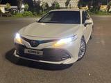 Toyota Camry 2018 годаfor14 500 000 тг. в Алматы – фото 5