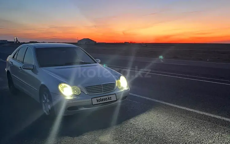 Mercedes-Benz C 320 2001 года за 3 600 000 тг. в Актау