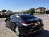 Toyota Camry 2019 года за 12 000 000 тг. в Караганда – фото 3