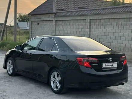 Toyota Camry 2014 года за 8 000 000 тг. в Шымкент – фото 6