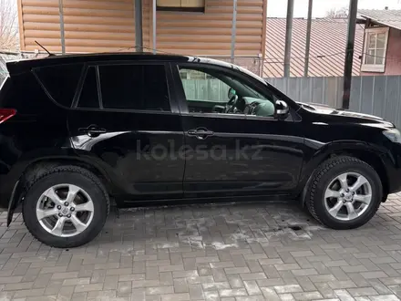 Toyota RAV4 2011 года за 7 100 000 тг. в Алматы – фото 4