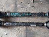 Привод передний правый на Skoda Superb 1.8, из Японии за 50 000 тг. в Алматы