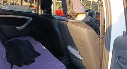 Renault Duster 2014 годаүшін6 300 000 тг. в Усть-Каменогорск – фото 2