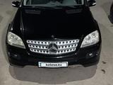 Mercedes-Benz ML 350 2005 годаүшін5 200 000 тг. в Актау