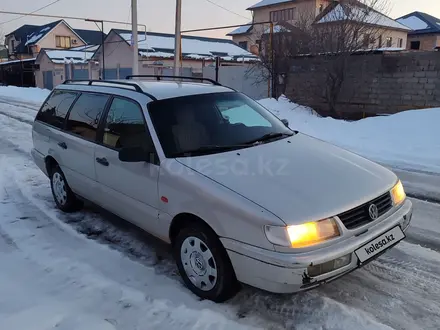 Volkswagen Passat 1995 года за 2 300 000 тг. в Шымкент – фото 6