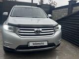 Toyota Highlander 2013 года за 9 000 000 тг. в Шымкент – фото 2