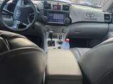 Toyota Highlander 2012 года за 7 500 000 тг. в Уральск – фото 5