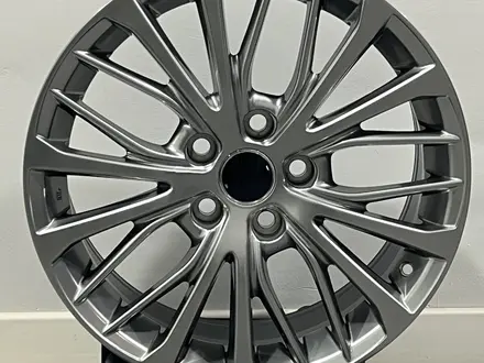 Camry 70 5*114.3 R17 за 220 000 тг. в Алматы