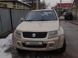 Suzuki Grand Vitara 2007 годаүшін5 800 000 тг. в Алматы