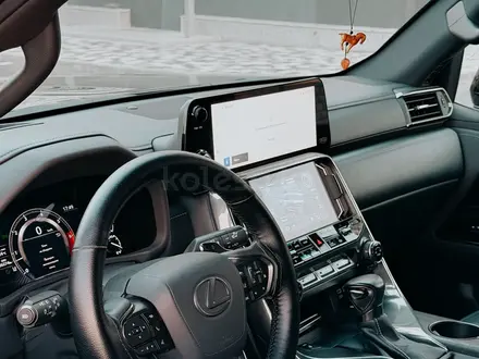 Lexus LX 600 2022 года за 69 500 000 тг. в Алматы – фото 8