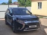 Mitsubishi Outlander 2018 годаүшін8 700 000 тг. в Актобе – фото 2