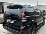 Toyota Land Cruiser Prado 2006 года за 13 500 000 тг. в Тараз