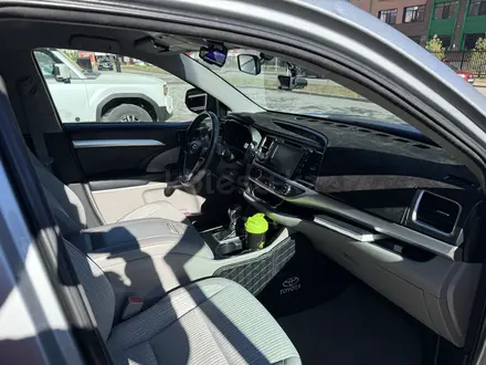 Toyota Highlander 2016 года за 14 800 000 тг. в Актобе – фото 10