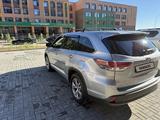 Toyota Highlander 2016 года за 14 800 000 тг. в Актобе – фото 5