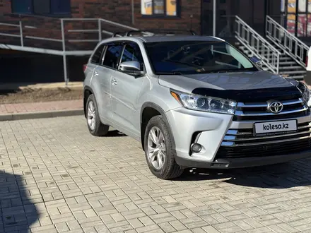 Toyota Highlander 2016 года за 14 800 000 тг. в Актобе – фото 9