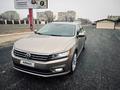 Volkswagen Passat 2016 годаfor7 700 000 тг. в Актау