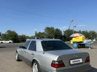 Mercedes-Benz E 280