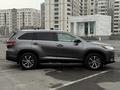 Toyota Highlander 2019 годаүшін19 500 000 тг. в Алматы – фото 4