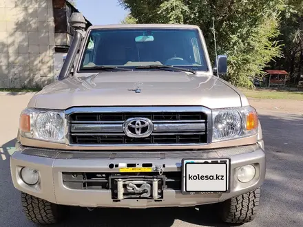 Toyota Land Cruiser 2012 года за 21 500 000 тг. в Алматы – фото 2