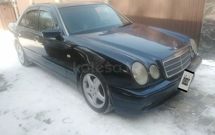 Mercedes-Benz E 230 1998 годаүшін2 700 000 тг. в Алматы