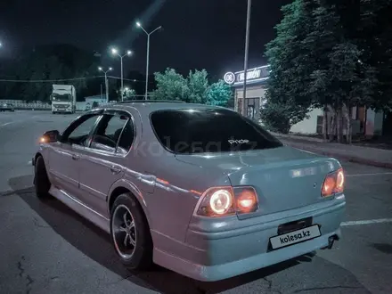 Nissan Maxima 1995 года за 2 500 000 тг. в Шымкент