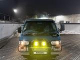 Mitsubishi Delica 1993 годаfor1 850 000 тг. в Алматы