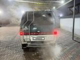 Mitsubishi Delica 1993 годаfor1 850 000 тг. в Алматы – фото 4